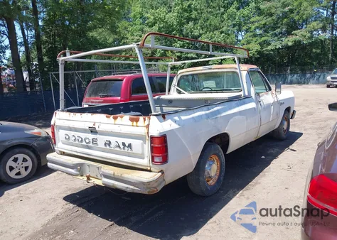 1987 Dodge D-Series D150 from USA, damaged, VIN 1B7HD14TXHS389456